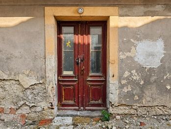 Prodej domu 512 m², Zálužice