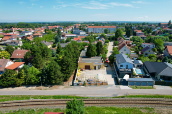 areál z dronu - Prodej obchodních prostor, Kostelec nad Labem