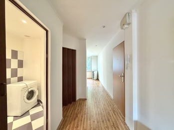 Prodej bytu 2+1 v osobním vlastnictví 61 m², Klášterec nad Ohří