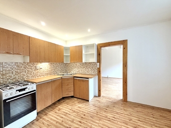 Prodej bytu 2+1 v osobním vlastnictví 61 m², Klášterec nad Ohří
