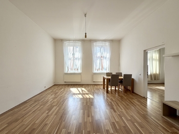 Prodej nájemního (činžovního) domu 156 m², Chomutov