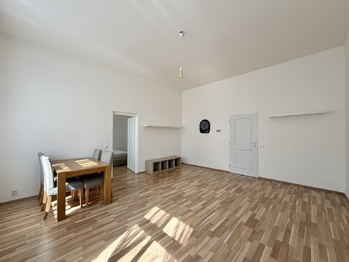 Prodej nájemního (činžovního) domu 156 m², Chomutov