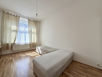 Prodej nájemního (činžovního) domu 156 m², Chomutov