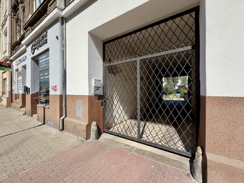Prodej nájemního (činžovního) domu 156 m², Chomutov