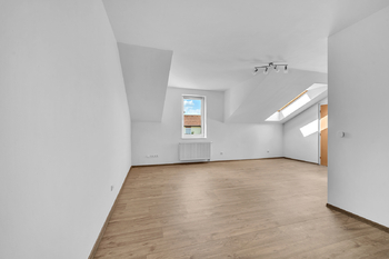 Pronájem bytu 1+kk v osobním vlastnictví 46 m², Milovice