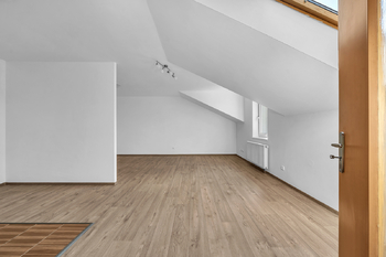 Pronájem bytu 1+kk v osobním vlastnictví 46 m², Milovice