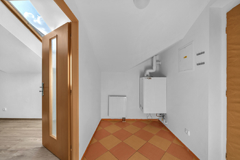 Pronájem bytu 1+kk v osobním vlastnictví 46 m², Milovice