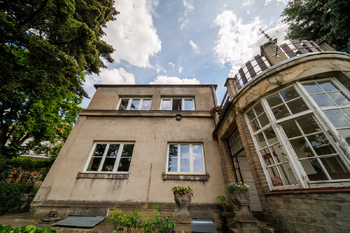 Prodej domu 200 m², Praha 4 - Podolí
