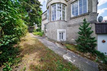 Prodej domu 200 m², Praha 4 - Podolí