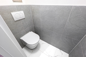 Toaleta. - Prodej bytu 2+kk v osobním vlastnictví 31 m², Praha 4 - Hodkovičky