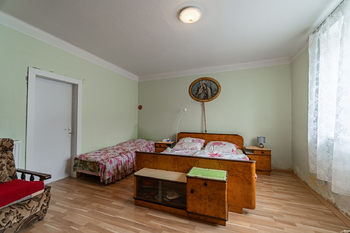 Prodej pozemku 1683 m², Klobouky u Brna