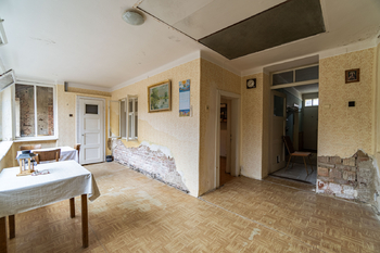 Prodej pozemku 1683 m², Klobouky u Brna