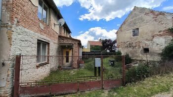Prodej domu 140 m², Vroutek