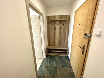 Prodej bytu 3+1 v osobním vlastnictví 66 m², Rožnov pod Radhoštěm