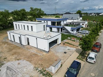 Prodej domu 230 m², Vysoký Újezd