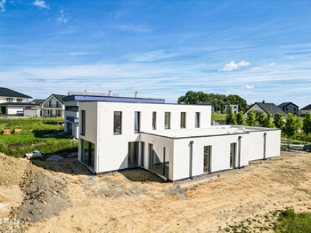 Prodej domu 230 m², Vysoký Újezd