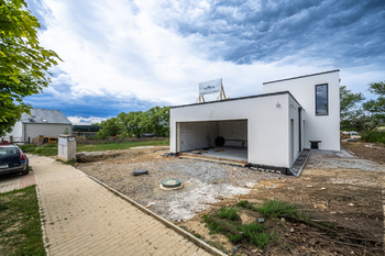 Prodej domu 230 m², Vysoký Újezd