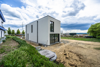 Prodej domu 230 m², Vysoký Újezd