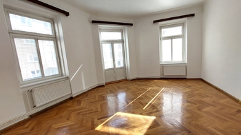 Pokoj s balkonem - Prodej bytu 3+1 v osobním vlastnictví 120 m², Prostějov