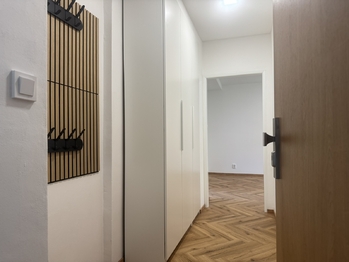 Pronájem bytu 2+kk v osobním vlastnictví 53 m², Děčín