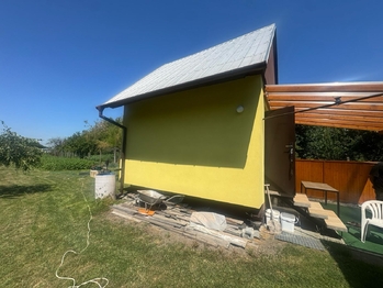 Prodej pozemku 1502 m², Hulín