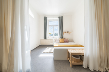 Byt 1+1 Praha 5 na prodej | ideální investice i bydlení | metro a centrum v minutách - Prodej bytu 1+1 v osobním vlastnictví 38 m², Praha 5 - Hlubočepy