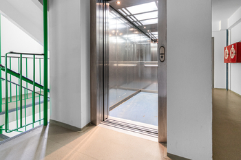 Prodej bytu 3+kk v osobním vlastnictví 77 m², Praha 5 - Stodůlky