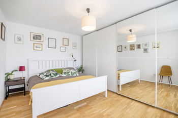 Ložnice - Prodej domu 123 m², Praha 4 - Kunratice