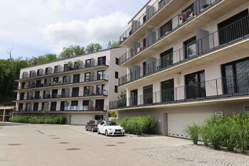 Pronájem bytu 1+kk v osobním vlastnictví 26 m², Praha 5 - Hlubočepy