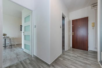 Prodej bytu 2+kk v družstevním vlastnictví 41 m², Praha 8 - Kobylisy