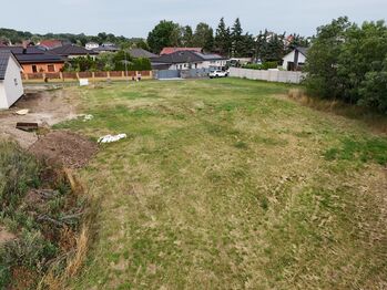 Prodej pozemku 1605 m², Staňkovice
