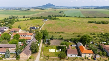 Prodej pozemku 950 m², Ledčice