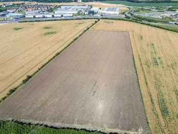Prodej pozemku 17034 m², Dobřejovice