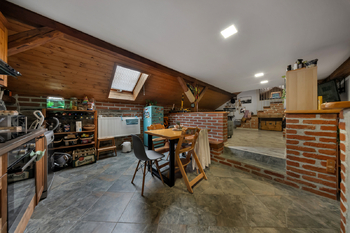 soukromý byt - Prodej zemědělského objektu 871 m², Lipová-lázně