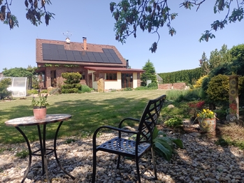 Prodej domu 194 m², Býšť
