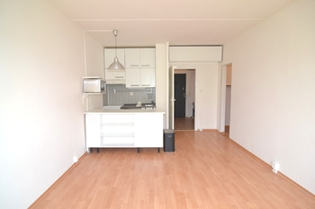 Pronájem bytu 1+kk v osobním vlastnictví 29 m², Praha 4 - Modřany