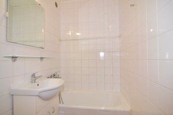 Pronájem bytu 1+kk v osobním vlastnictví 29 m², Praha 4 - Modřany