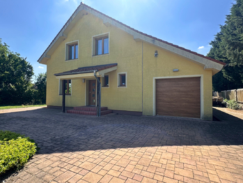 Pronájem domu 152 m², Peruc