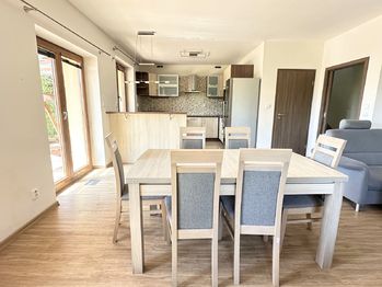 Pronájem domu 152 m², Peruc