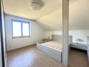 Pronájem domu 152 m², Peruc