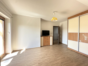 Pronájem domu 152 m², Peruc