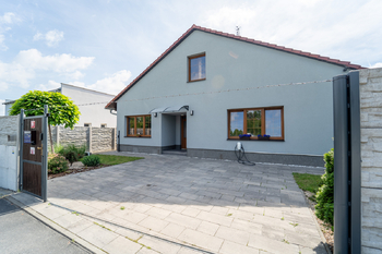 Prodej domu 151 m², Pečky