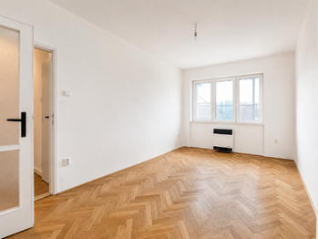 pokoj č.1 - Pronájem bytu 3+1 v osobním vlastnictví 64 m², Železný Brod