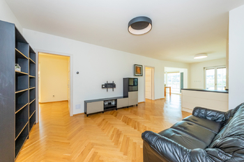 obývák U Kublova - Pronájem bytu 3+kk v osobním vlastnictví 88 m², Praha 4 - Podolí