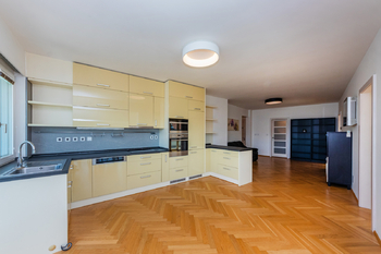 kuchyně U Kublova - Pronájem bytu 3+kk v osobním vlastnictví 88 m², Praha 4 - Podolí