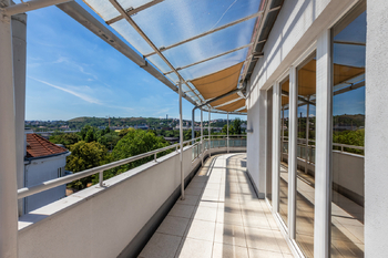Pronájem bytu 3+kk v osobním vlastnictví 88 m², Praha 4 - Podolí