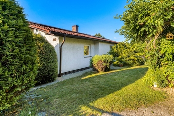 zahrada I. - Prodej domu 186 m², Uhlířské Janovice