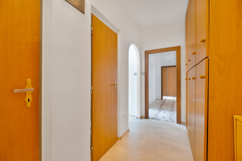 Prodej bytu 3+1 v osobním vlastnictví 74 m², Rožnov pod Radhoštěm