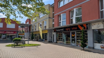 Dům - Pronájem bytu 2+kk v osobním vlastnictví 52 m², Praha 9 - Újezd nad Lesy