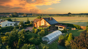 RD s garáž, letní kuchyní, saunou,  - Prodej domu 194 m², Býšť